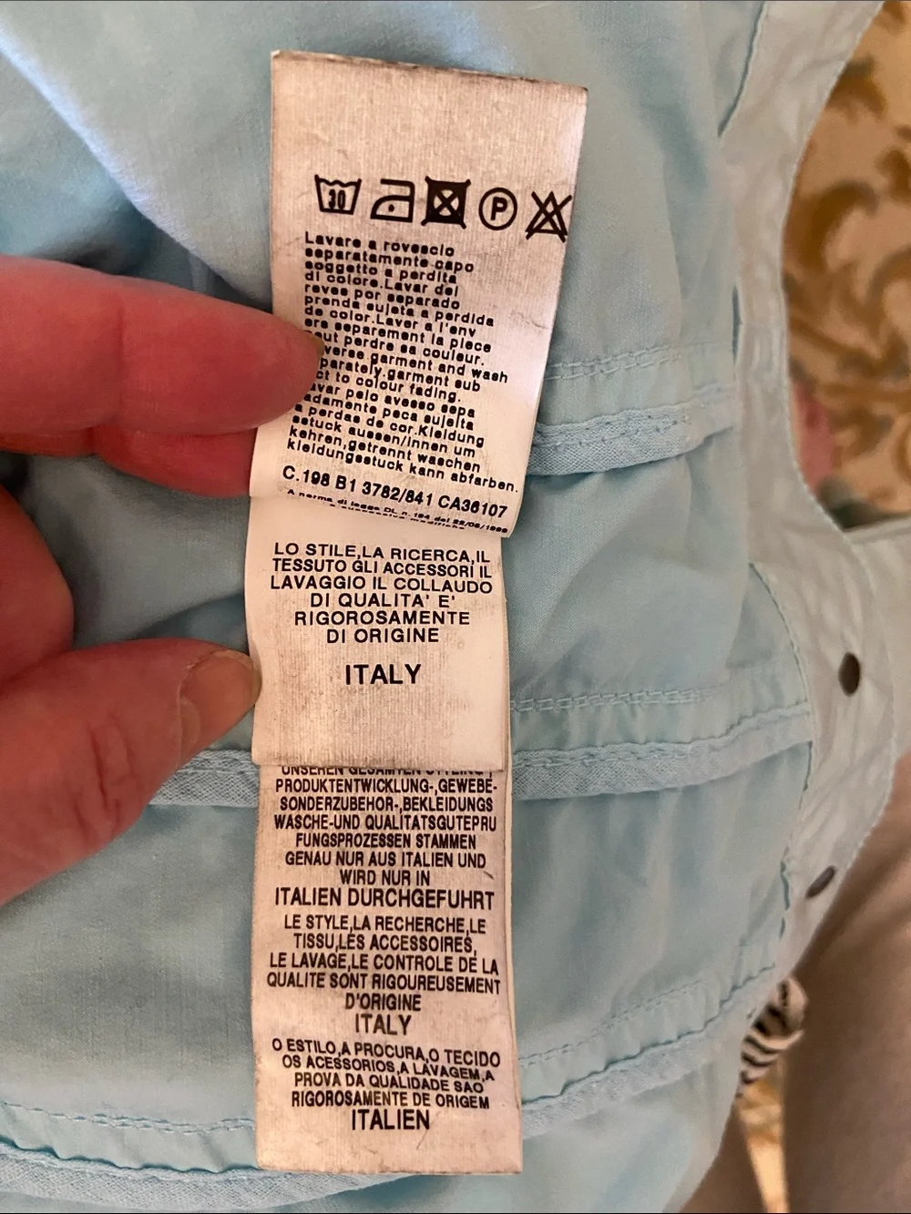 RARE Vintage Cappopera Light Blue Jean Jacket w Light Gold Metal Rivet Buttons. - Picture 14 of 16
